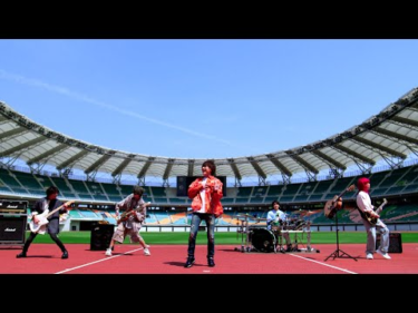 Novelbright – ファンファーレ [Official Music Video] | Skream! ミュージックビデオ 邦楽ロック・洋楽ロック ポータルサイト – Skream!