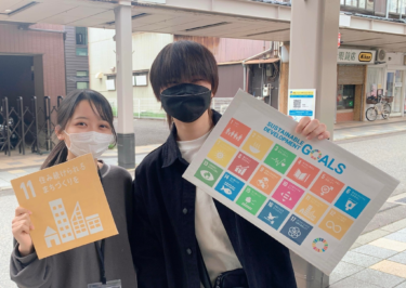 【国際音楽・ダンス・エンタテイメント専門学校】SDGs！新潟の街をキレイに！在校生が海岸「にいがた2km」エリアの清掃活動を行いました – PR TIMES