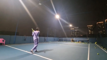 「BTS（防弾少年団）」ジン、テニス初歩者の腕前披露…J-HOPE、”うまいじゃない？”（動画あり） – WoW!Korea