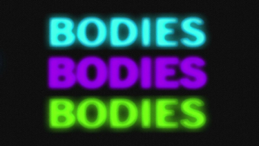 チャーリーXCXが8月全米公開のスラッシャー映画『Bodies Bodies Bodies』に提供した新曲「Hot Girl (Bodies Bodies Bodies)」の音源を公開 – 洋楽まっぷ