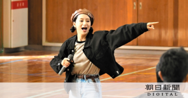 授業で子どもたちにストリートダンスの楽しさ教える 谷奥麻美さん … – 朝日新聞デジタル