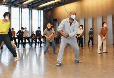 エチオピア舞踊×コンテンポラリー 松本でダンス講座：中日新聞Web – 中日新聞