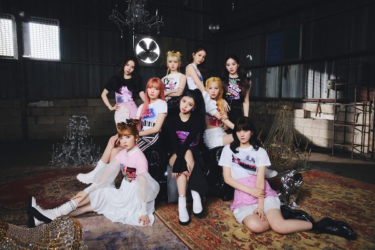 NiziU、3rdシングル『CLAP CLAP』がオリコン「週間 シングル … – TOWER RECORDS ONLINE